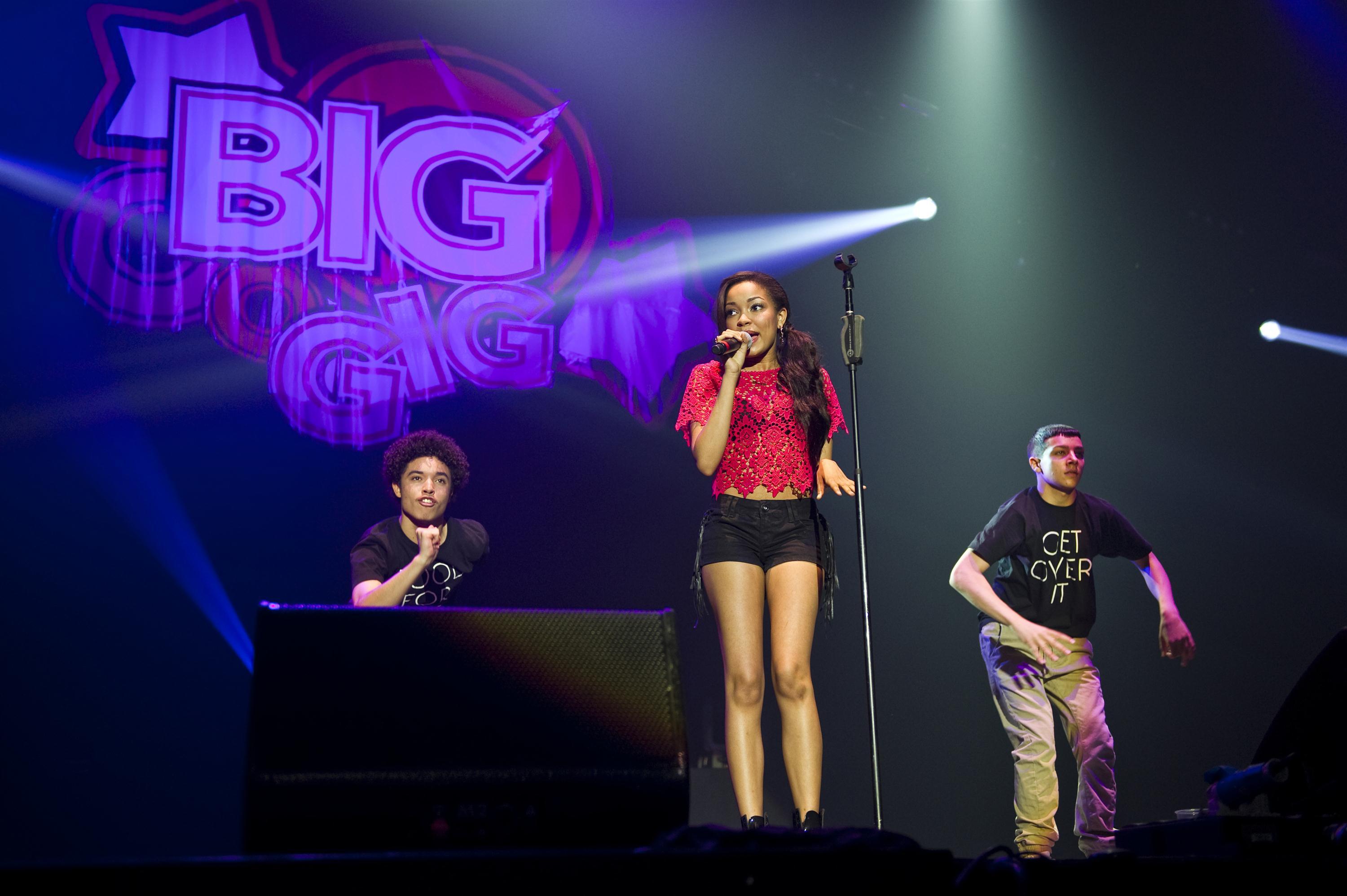 Dionne Bromfield performs live at GirlGuiding UK - Big Gig 2011 | Picture 92311